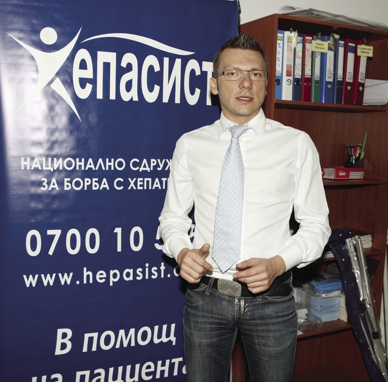 Д-р Станимир Хасърджиев