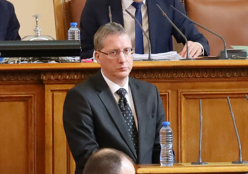 Парламент Милен Матеев