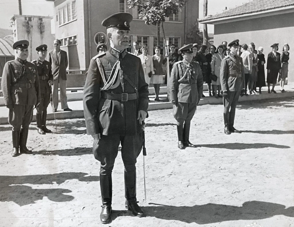 ДамянВелчев - военен министър