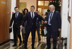 Владислав Горанов -  министър на финансите Карина Караиванова