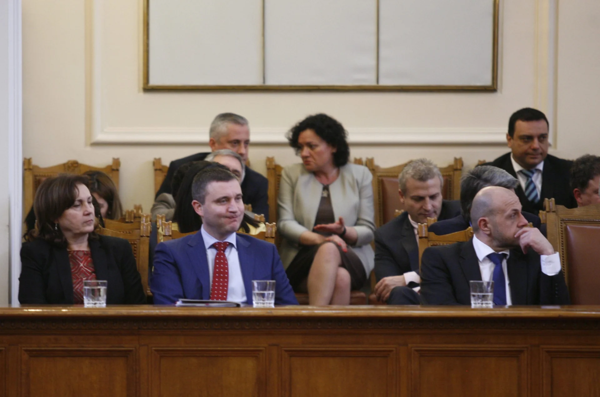 Парламент гласуване на външен дълг Владислав Горанов - министър на финансите