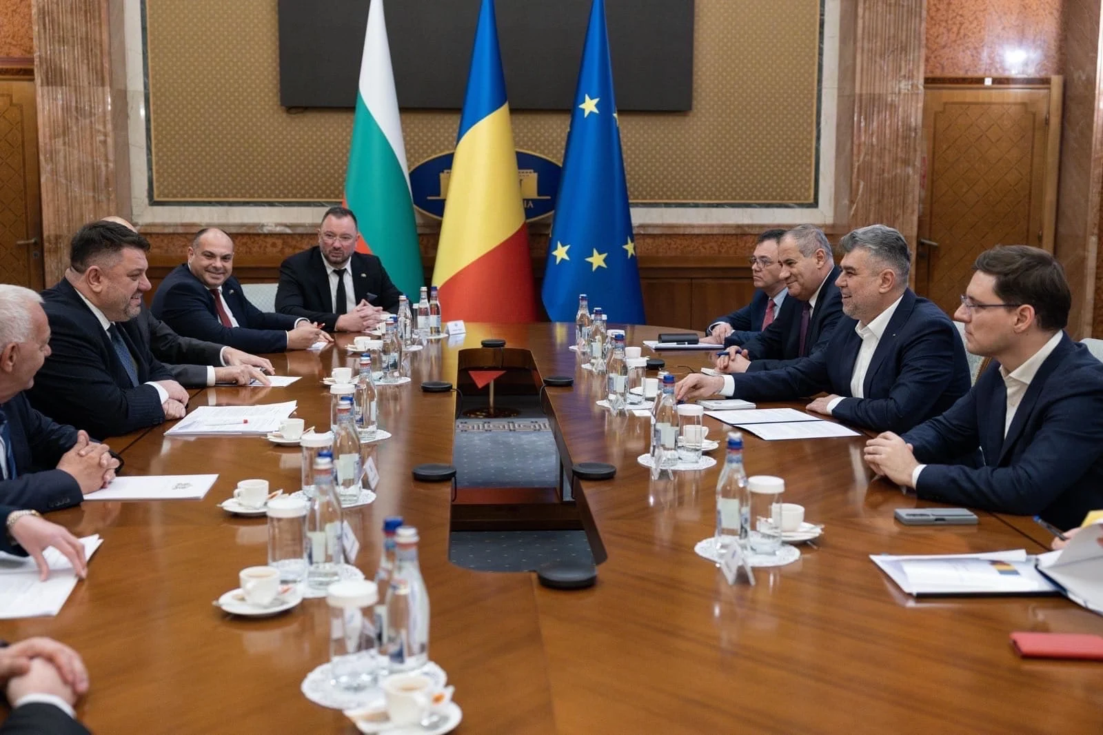 България чака Румъния да подпише проекта за подобряване на корабоплаването по Дунав