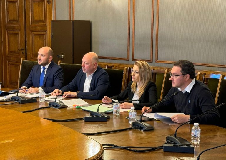 ГЕРБ-СДС продължава с преговорите в търсене на подкрепа за редовен кабинет