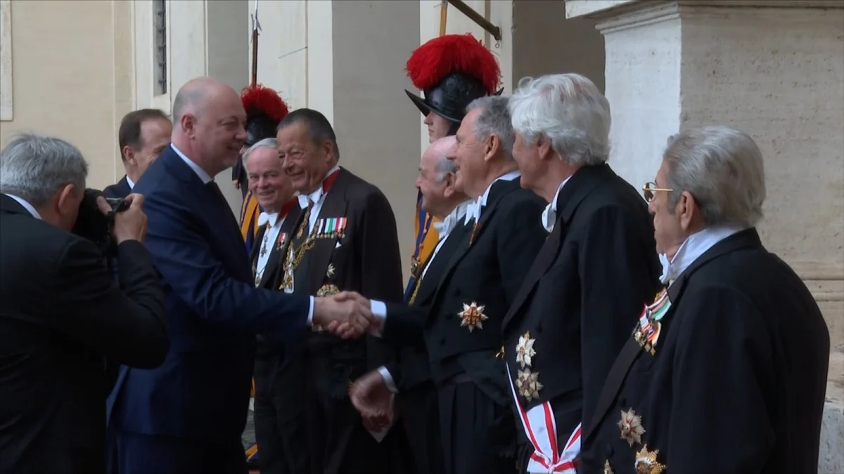 Започна аудиенцията на Росен Желязков при папа Лъв XIV