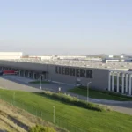 Светът търси хладилници от България, Liebherr търси кадри