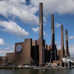 Volkswagen влиза в сблъсък с профсъюзите за работните места