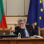 Парламент Вежди Рашидов