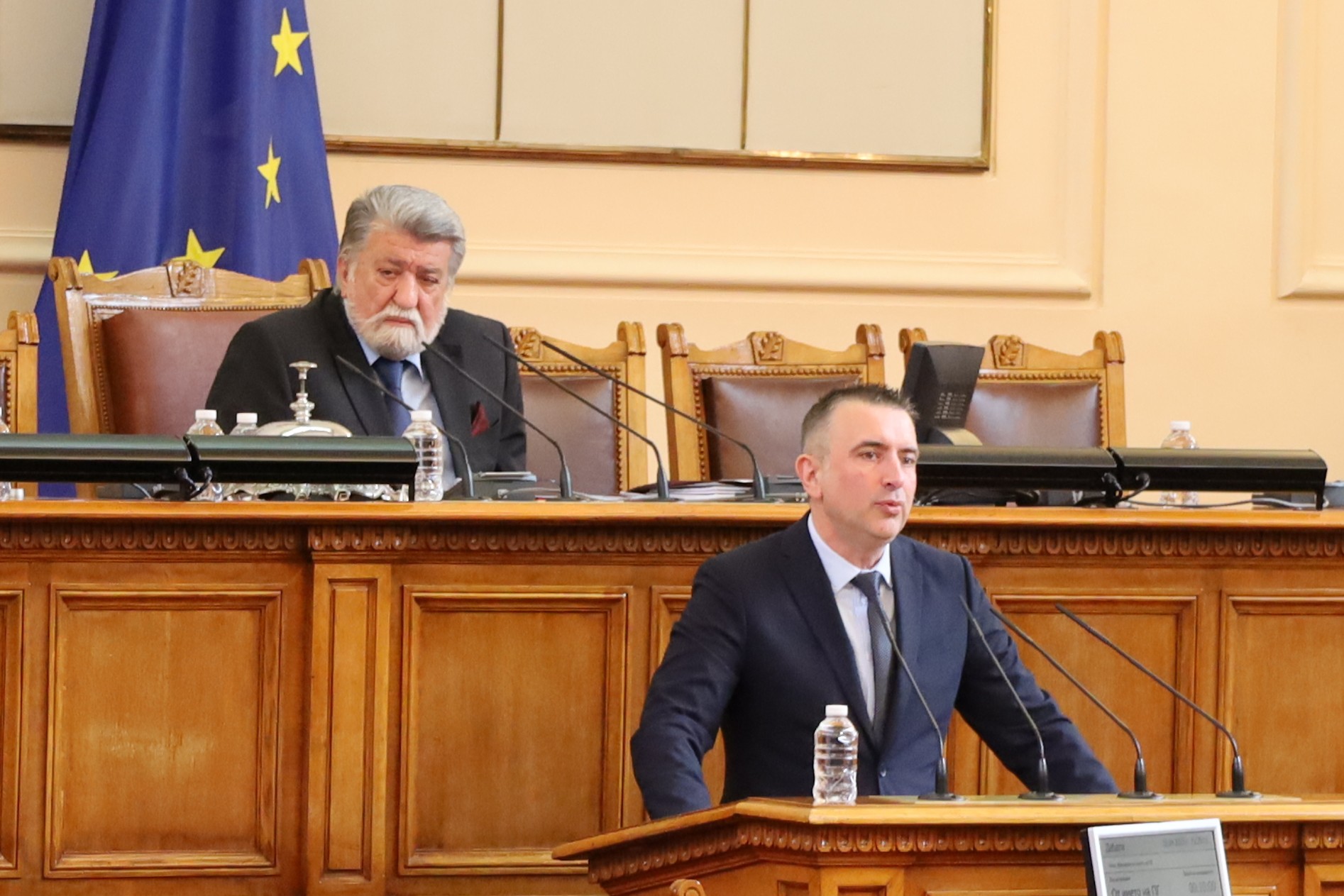 Парламент Ивайло Вълчев