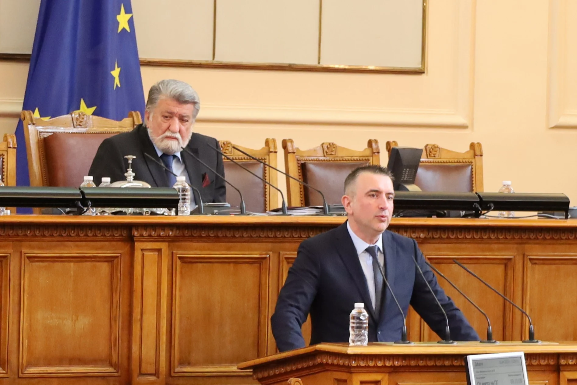 Парламент Ивайло Вълчев