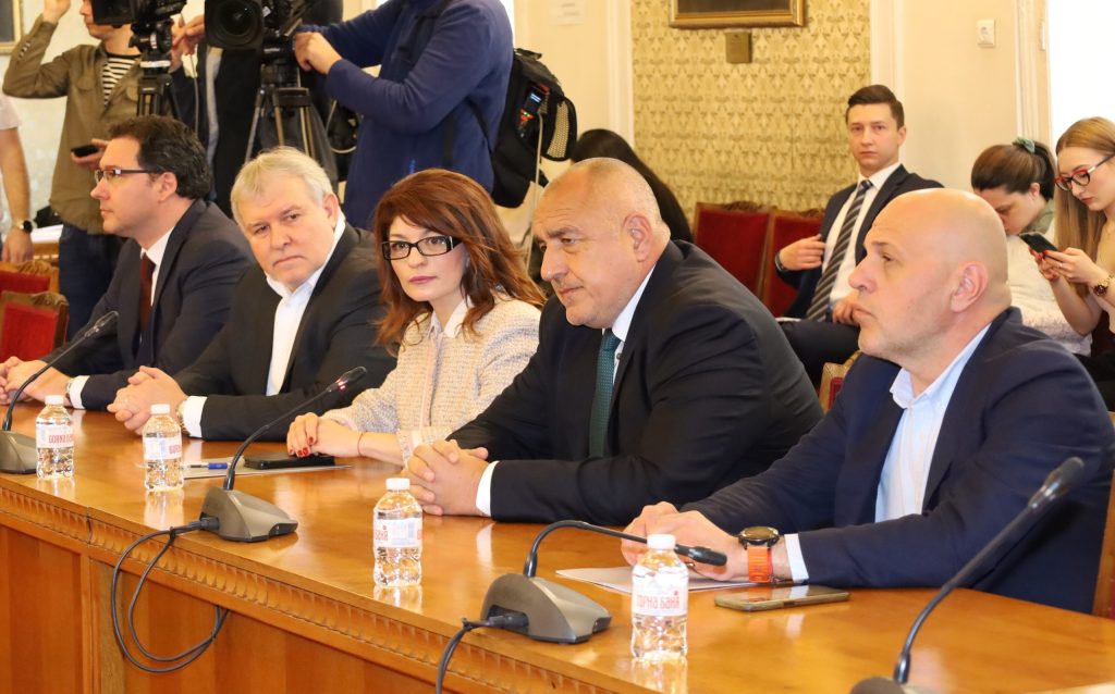 Парламент среща ГЕРБ ПП