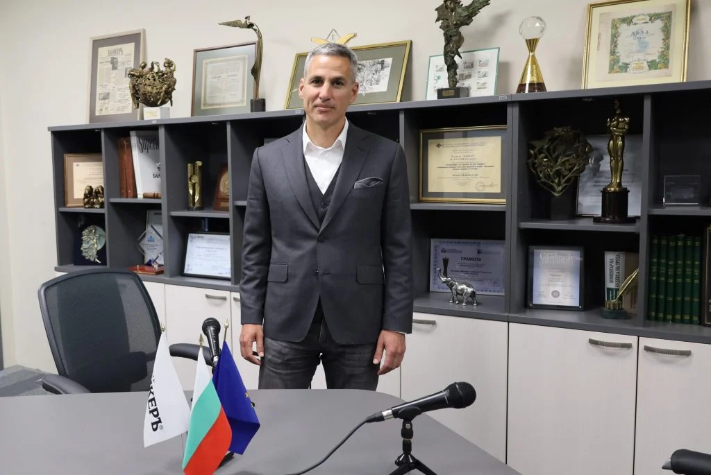 Андрей Гюров