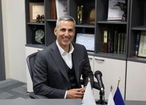 Андрей Гюров