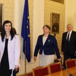 Парламент среща ГЕРБ ДПС Мария Габриел