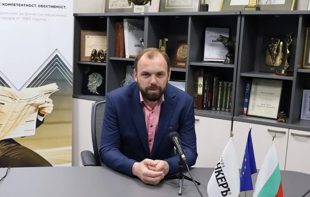 Мустафа Емин