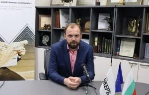Мустафа Емин