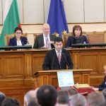 Кирил Петков