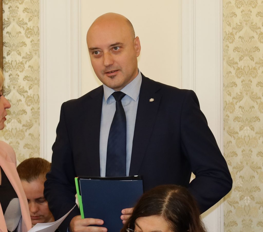 Парламент комисия по правни въпроси Атанас Славов