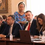 Парламент комисия по правни въпроси Делян Пеевски