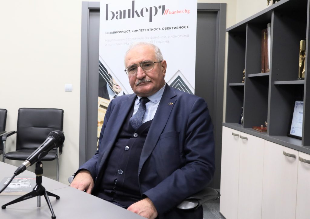 Лъчезар Тошев: Има свидетелства, че български комунисти са агитирали за влизане на България в Тристранния пакт (част ІІ) 5 Лъчезар Тошев