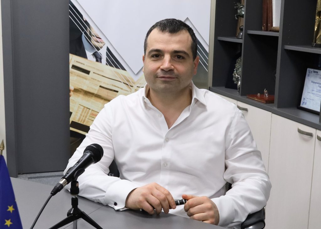 Константин Бачийски: ГЕРБ и ДПС настойчиво удължават дейността на частна фирма на ГКПП „Кап. Андреево“. Защо? (част 2) 7 Константин Бачийски