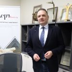 Петър Славов