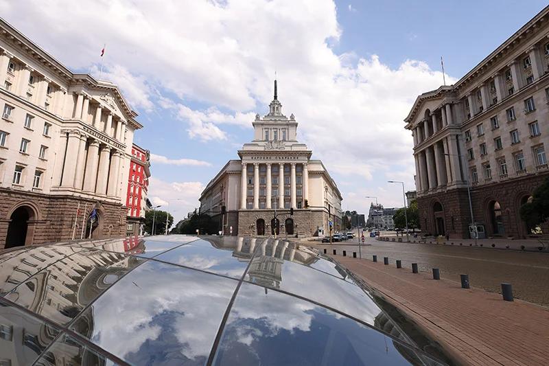 Бюджетната комисия в парламента ще обсъди на второ четене двата законопроекта за ограничаване на цените