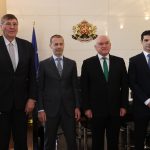 Министър-председателят Главчев се срещна с президентите на УЕФА и на БФС