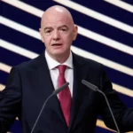 Джани Инфантино се извини за допуснтите грешки, но остава начело на ФИФА