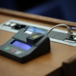 Депутатите обсъждат нови правила за потребителските кредити