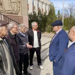 Гешев сред народа