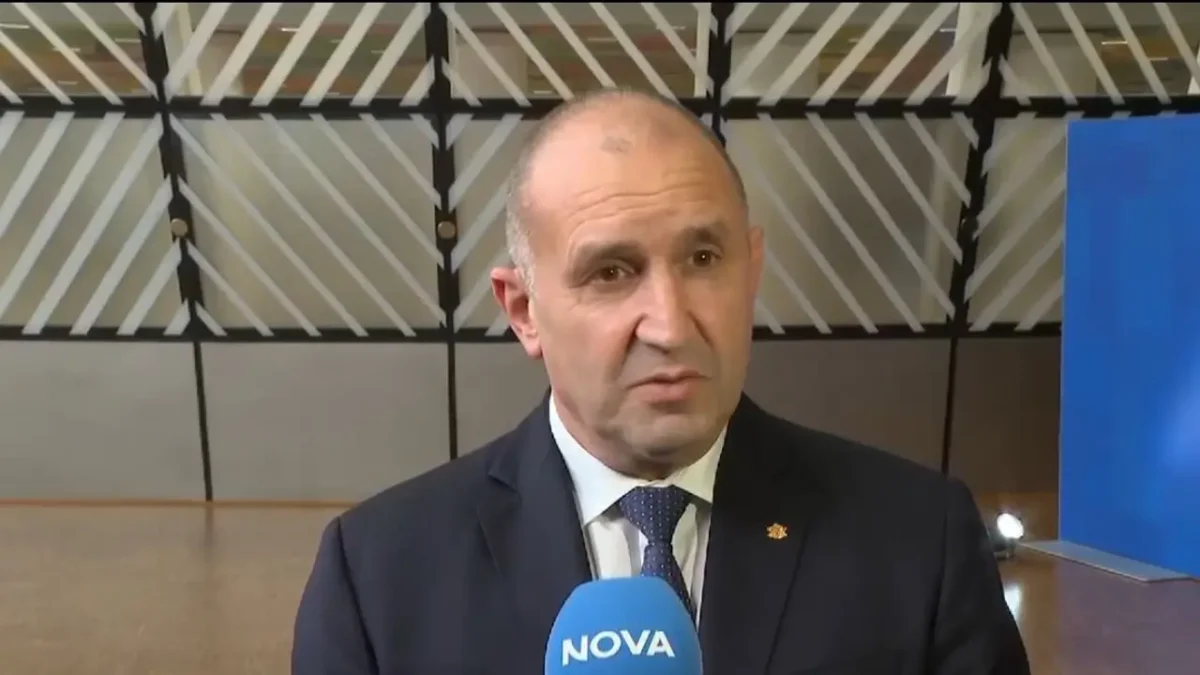 Ще наложим вето на санкциите срещу Русия, страната ни не е съгласна с частта за руската църква, обяви Радев в Брюксел