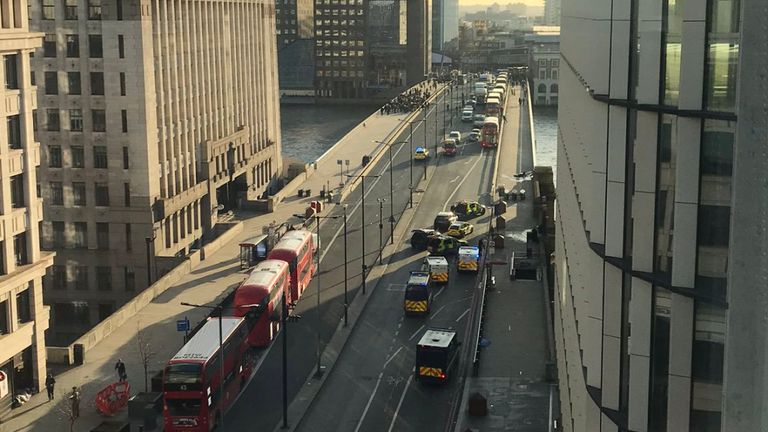 лондон лондонски мост стрелба нападение