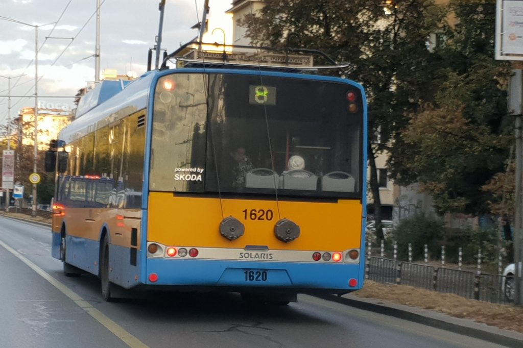тролей