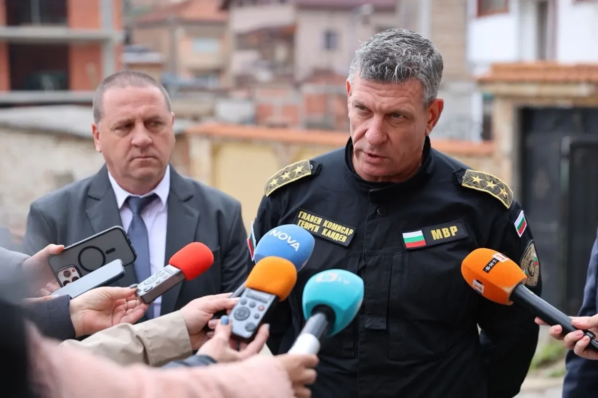 Към 14:00 часа има 181 сигнала за изборни нарушения и са открити 40 000 евро