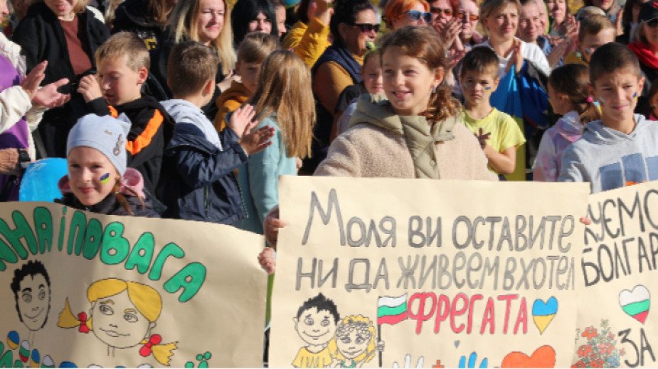 украински бежанци