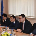 министърът на икономиката и индустрията Никола Стоянов се срещна с представители на японския бизнес у нас като част от инициативата „закуска с инвеститори“. В срещата участие взе и посланикът на Япония у нас Хироши Нарахира.