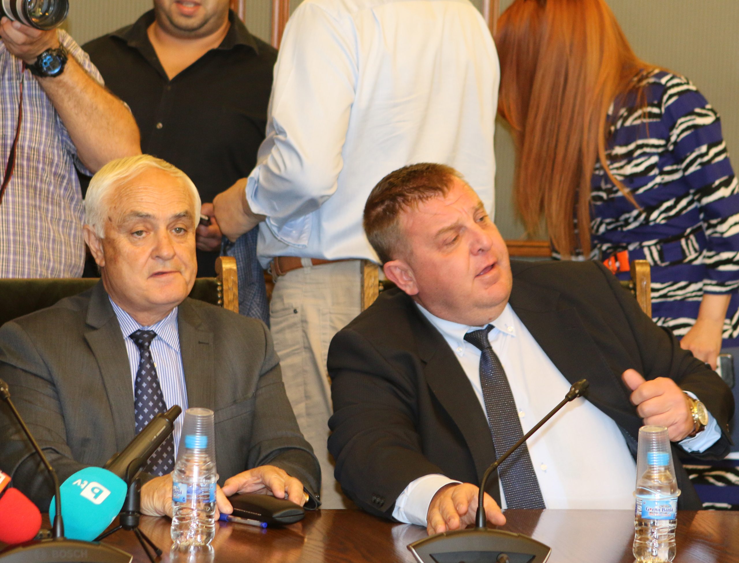 Парламент комисия по отбрана Красимир Каракачанов