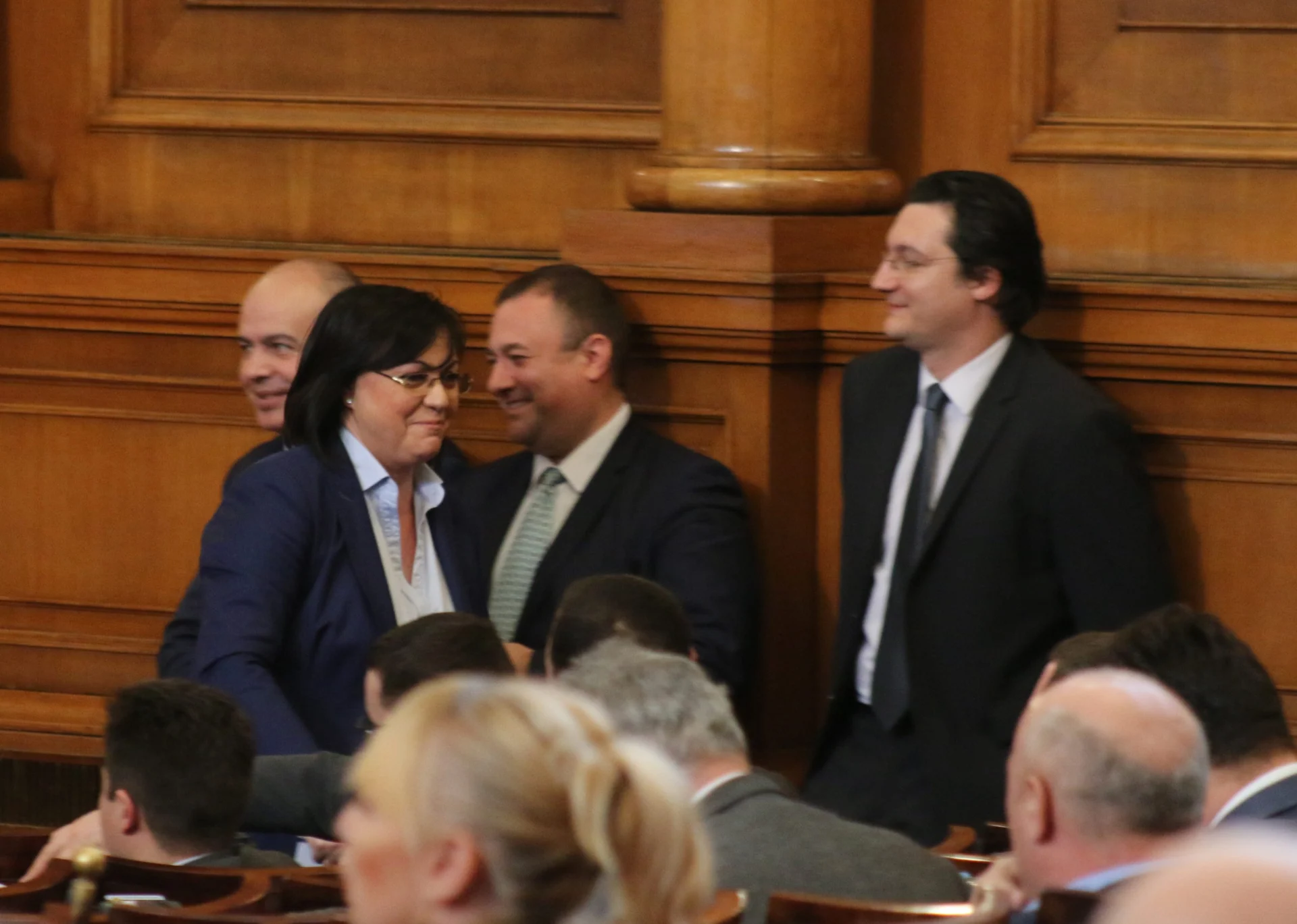 Парламент Корнеиля Нинова