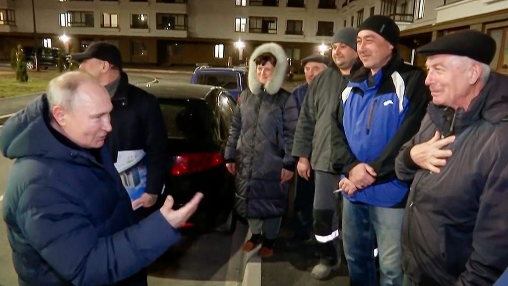 230319081706 02 putin mariupol ukraine visit 0319 scaled 1