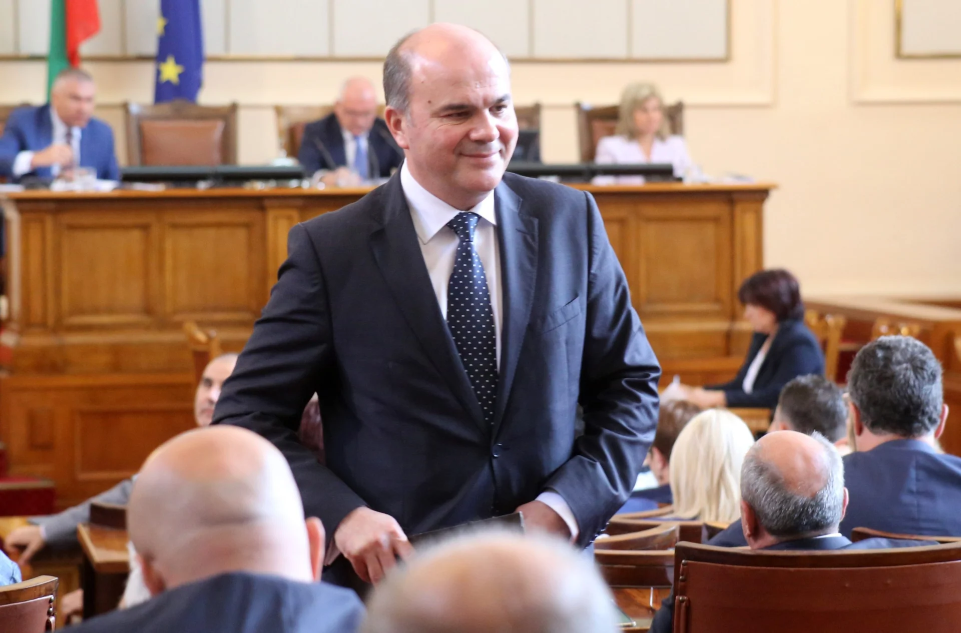 Парламент Бисер Петков мин. на соц. политика