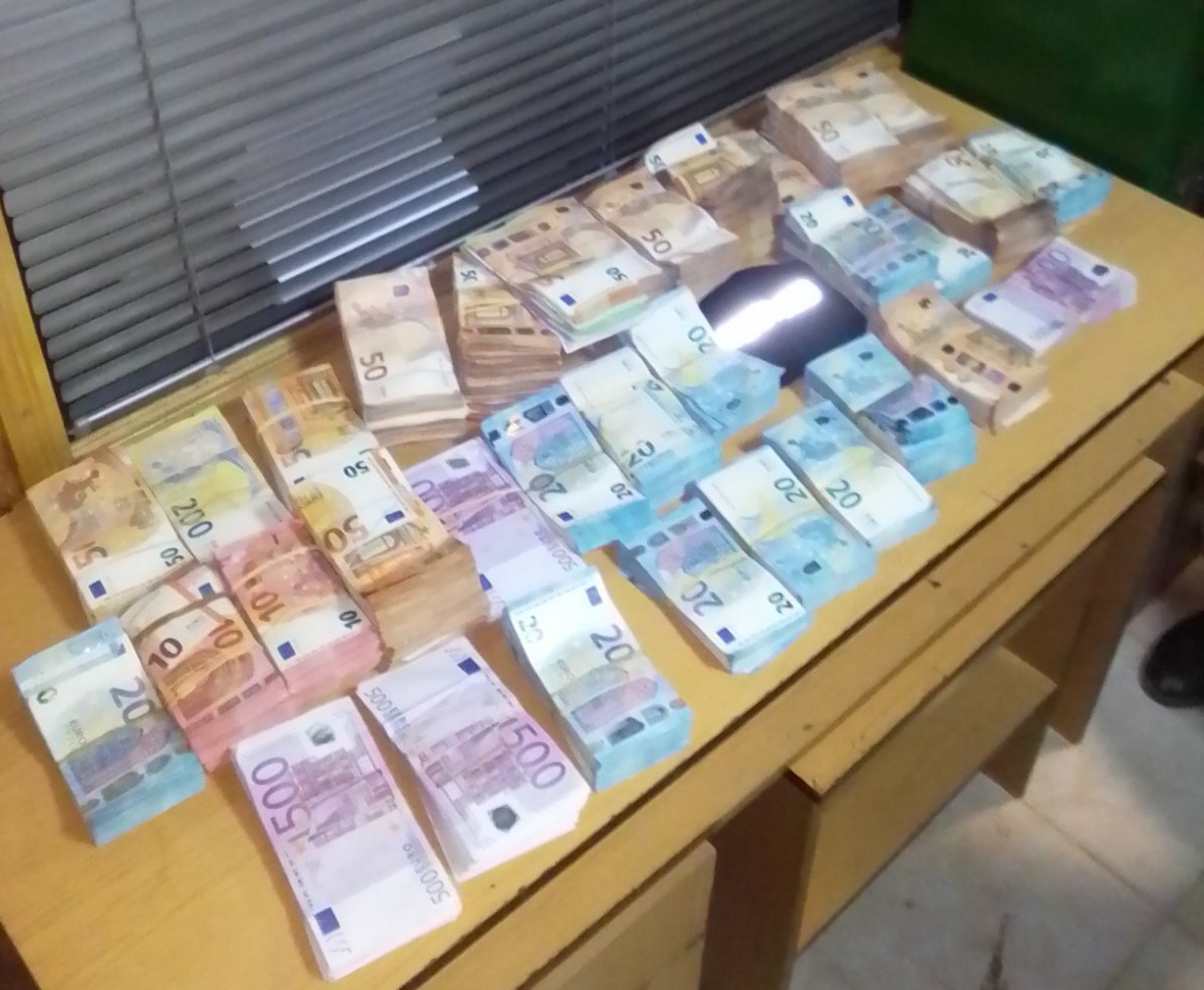 контрабанда евро