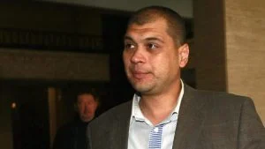 Димитър Аврамов, Димитър Аврамов се отказа от депутатския си имунитет