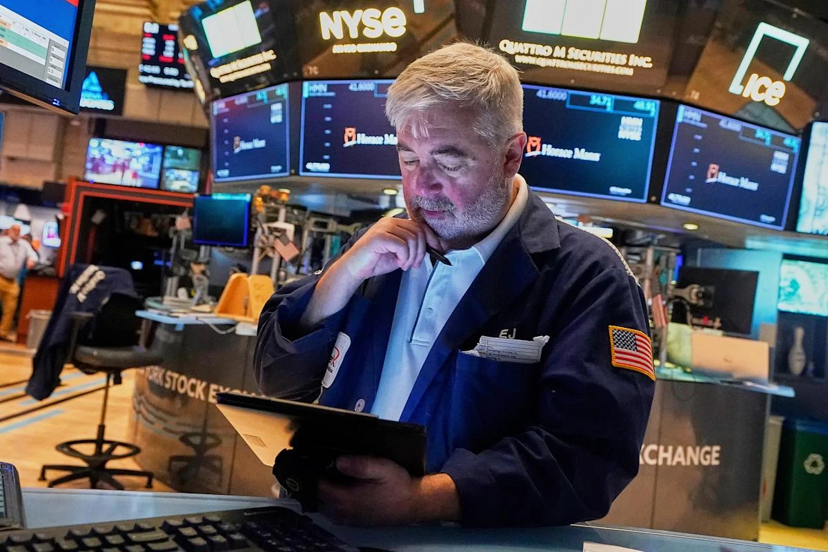 Американските активи под свеж натиск след като Moody's понижи рейтинга на дълга на САЩ