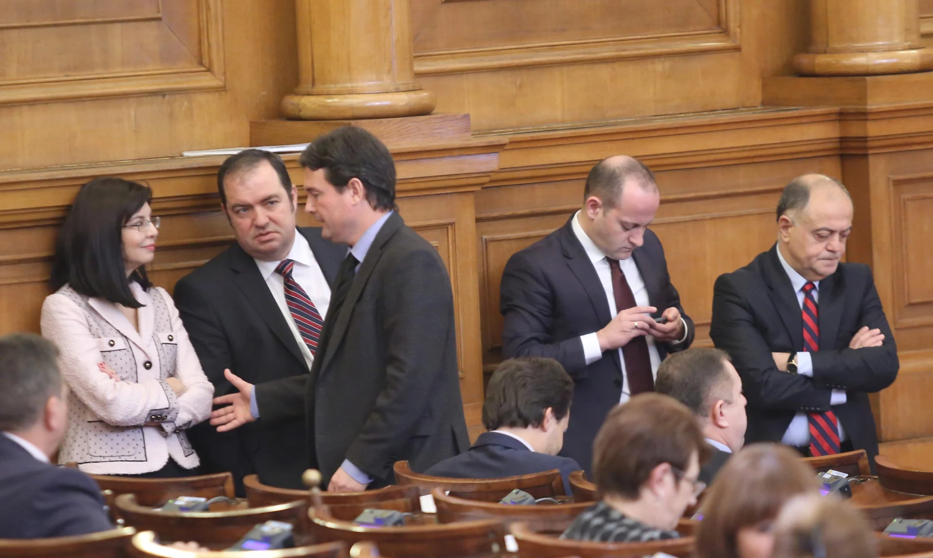 Парламент - Избор на мин. на правосъдето Екатерина Захариева Меглена Кунева Димитър Шишков Найден Зеленогорски Радан Кънев Атанас Атанасов