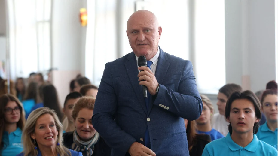 МОН предлага учителските заплати да бъдат увеличени с между 15 и 20% през 2025 г., Галин Цоков, министър на образованието и науката