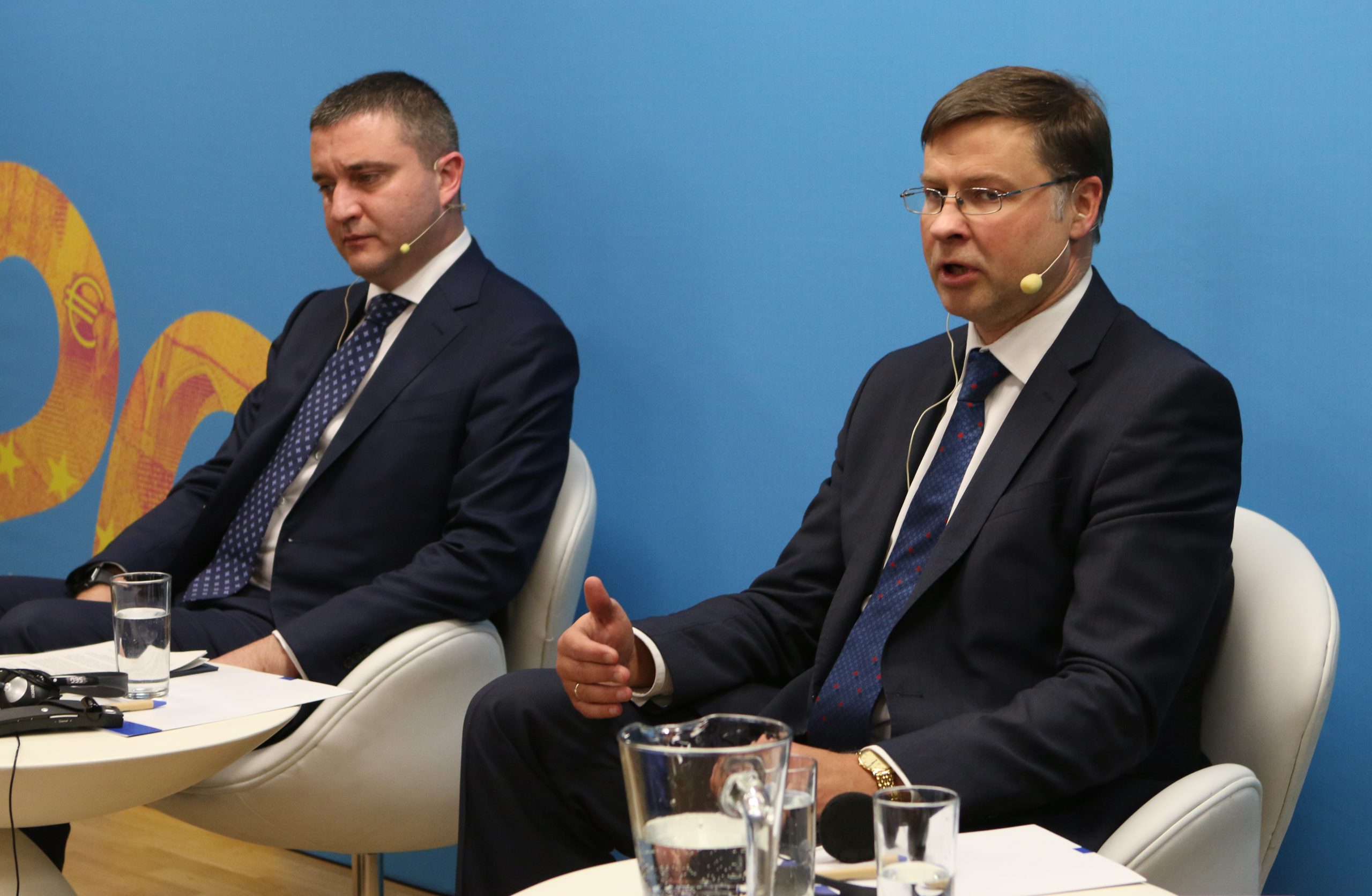 България по пътя към еврото Владислав Горанов Валдис Домбровскис