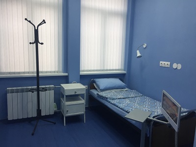 болница