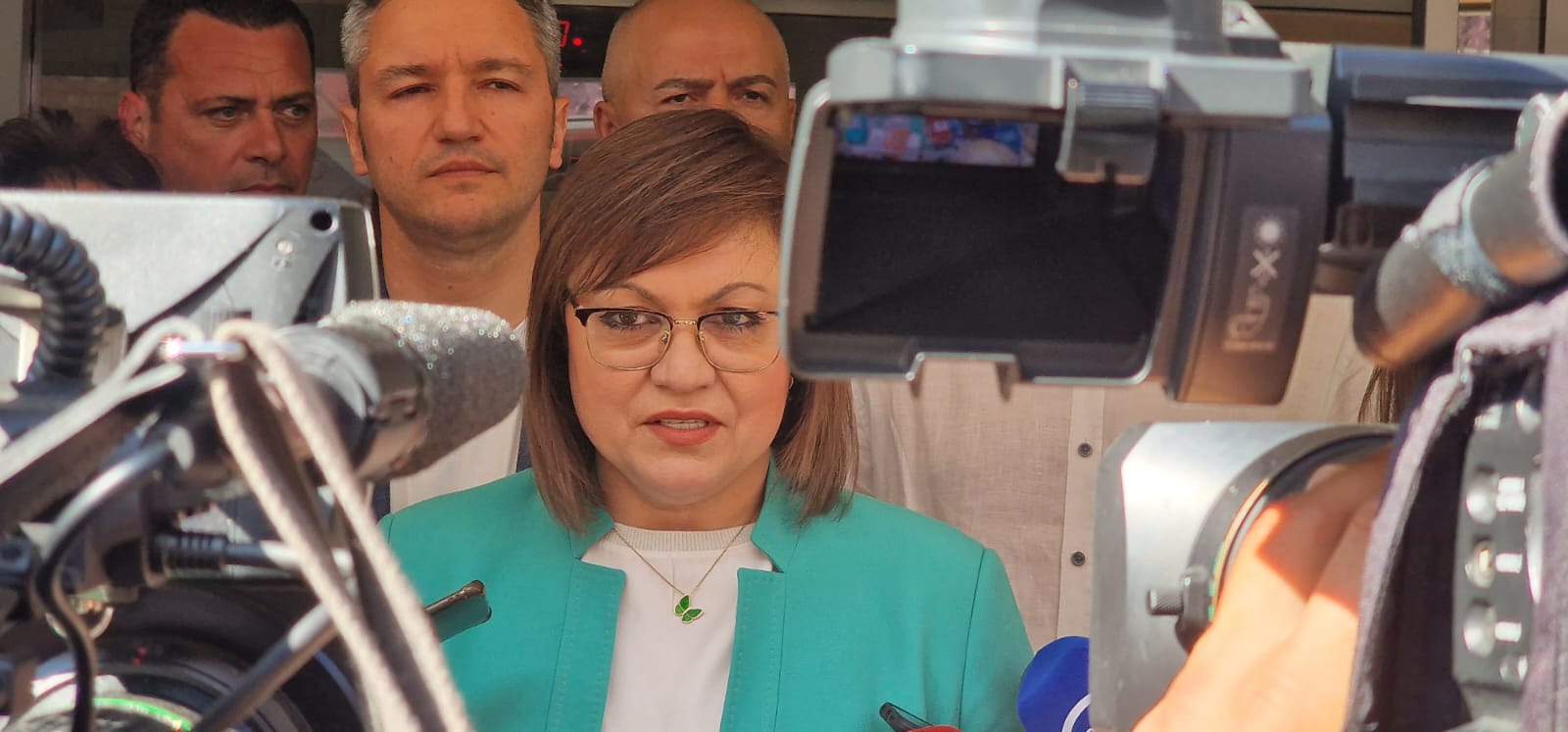 Корнелия Нинова