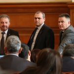 Парламент Борис Ячев  Искрен Веселинов Калин Поповски