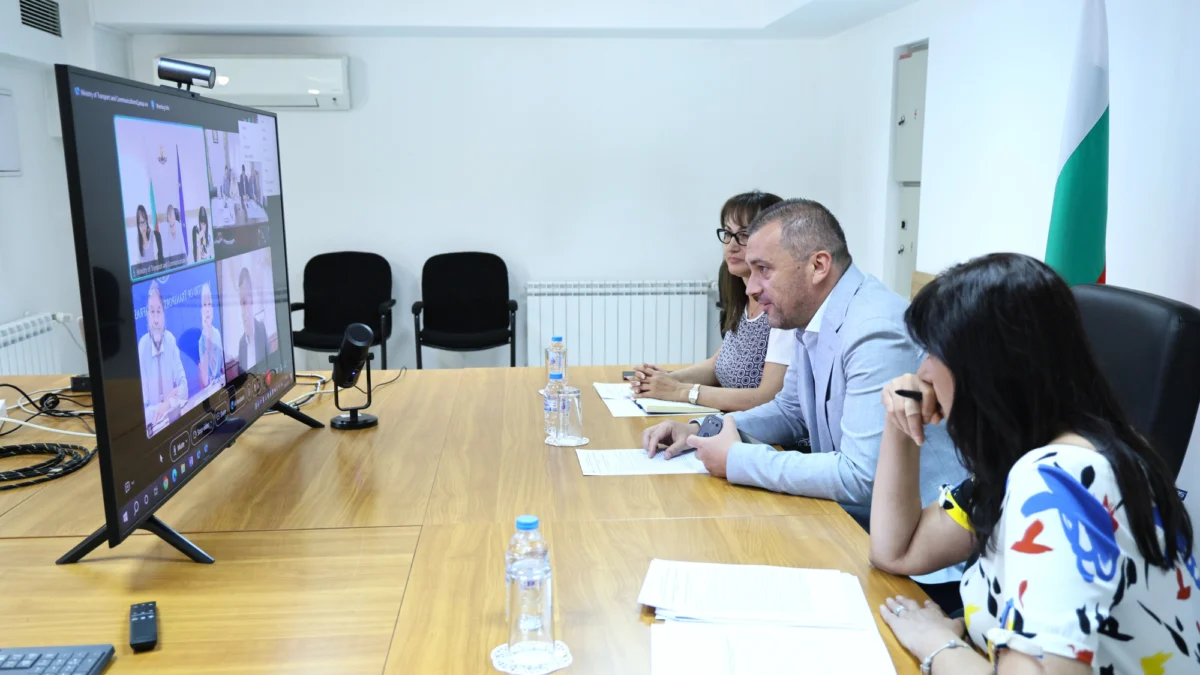 България пред железопътен капан: два ремонта могат да блокират връзката между Турция и Европа 1 28 08 26 g.peev online meeting romania serbia